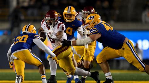 USC vs. Stanford odds. Spread: USC -8.5; Over/under: 67; Moneyline: USC -333 I Stanford +260; USC is an 8.5-point road favorite in Saturday's matchup. The over/under stands at 67 points, per ...